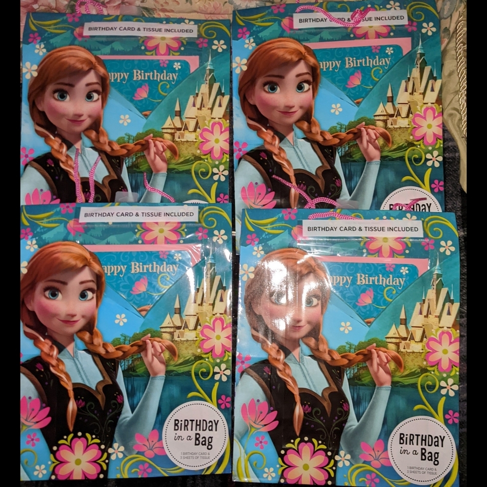 Frozen Birthday In A Bag With BDay Card Set Of 4